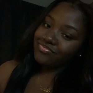 Meet your Posher, Dalona